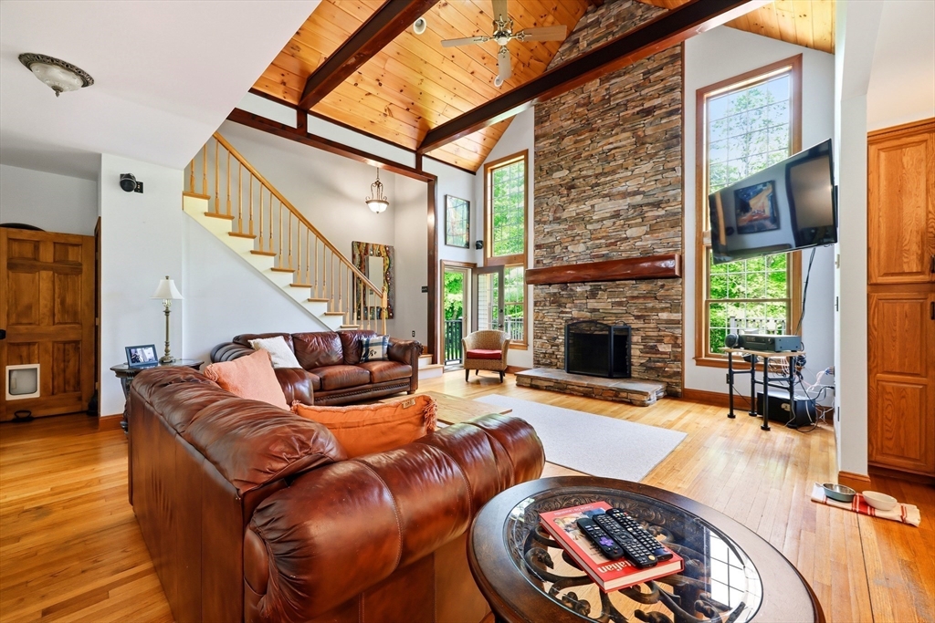 344 Beech Hill Road Granville, MA 01034 - Photo 8 of 40