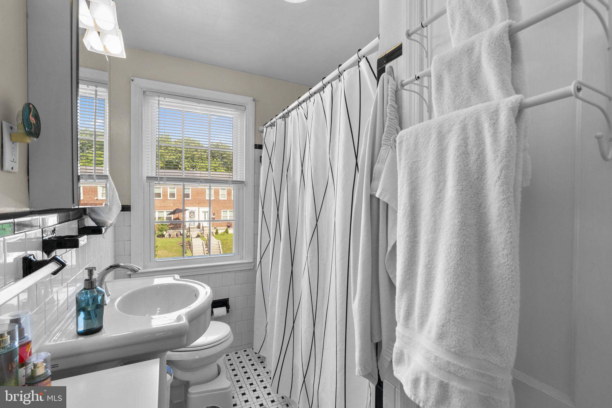 1865 Edgewood Road Towson, MD 21286 - Photo 16 of 33