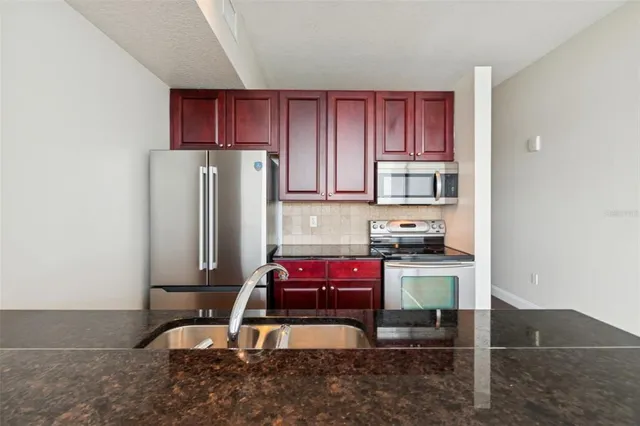 $1,795 | 101 South Eola Drive, Unit 808, Orlando, FL 32801