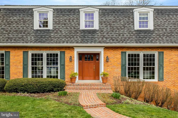 $1,500,000 | 1709 Jumper Court, Vienna, VA 22182