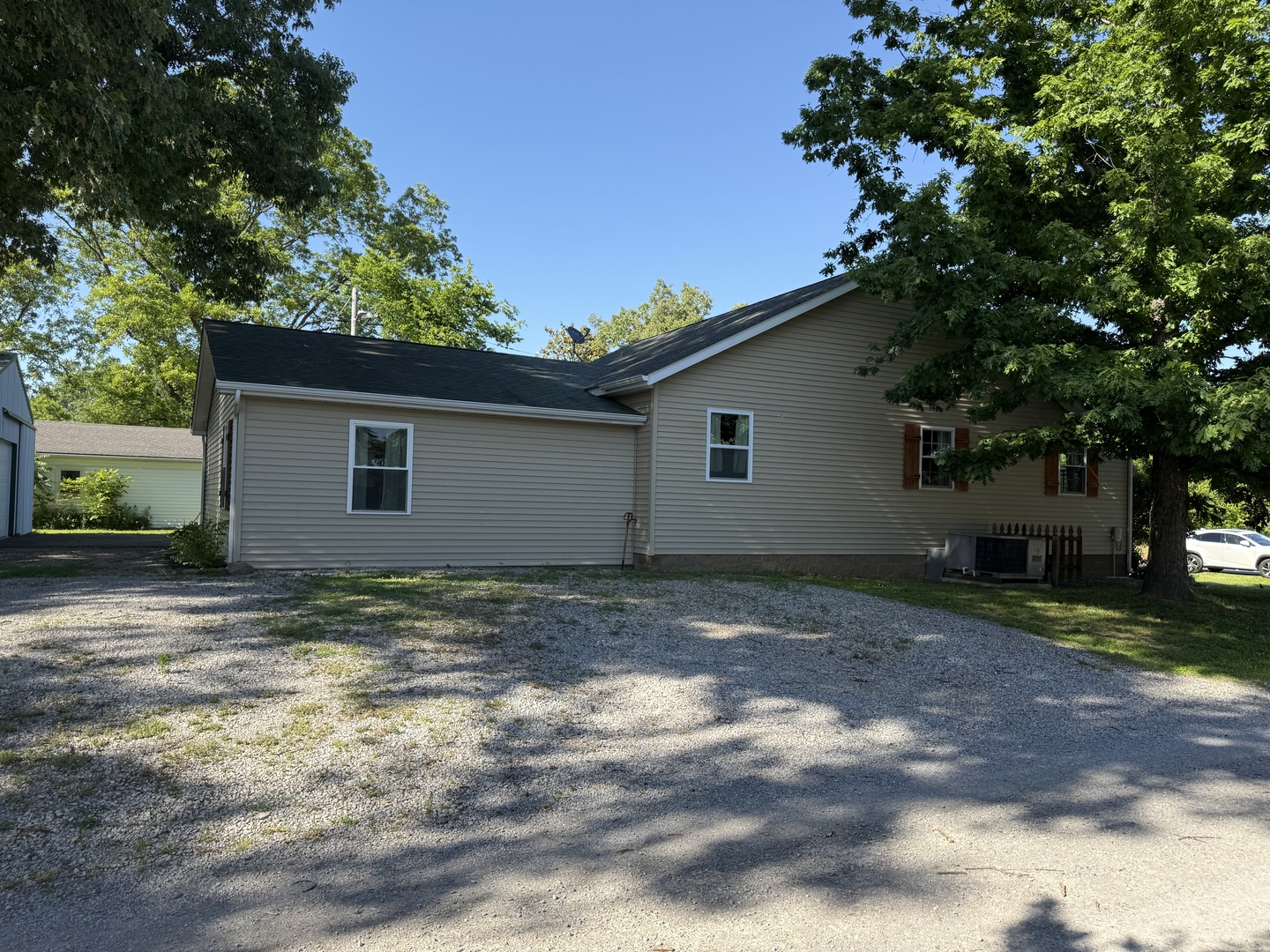 510 Zola Road Harrisburg, IL 62946 - Photo 33 of 34