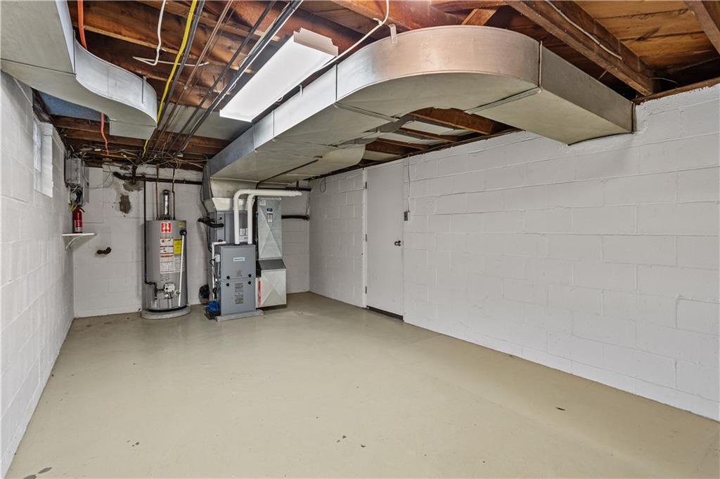 5426 Baptist Road Pittsburgh, PA 15236 - Photo 25 of 27 Gallery Image 25