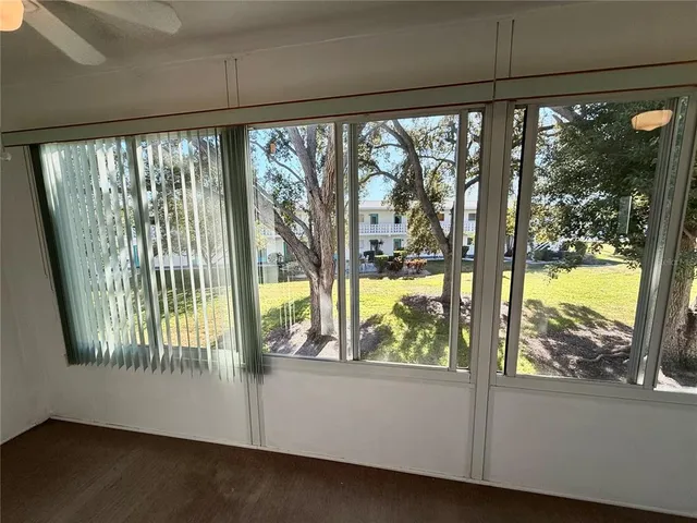 $1,250 | 8454 111th Street North, Unit 205, Seminole, FL 33772