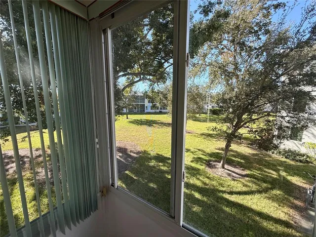 $1,375 | 8454 111th Street North, Unit 205, Seminole, FL 33772