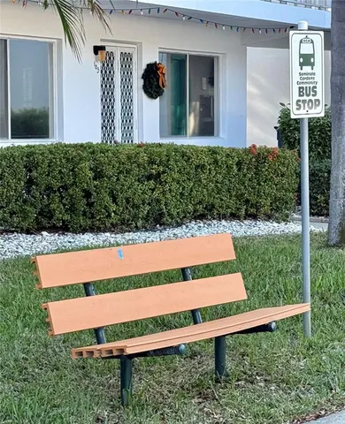 $1,375 | 8454 111th Street North, Unit 205, Seminole, FL 33772