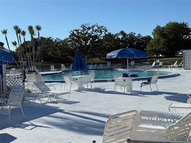 $1,375 | 8454 111th Street North, Unit 205, Seminole, FL 33772