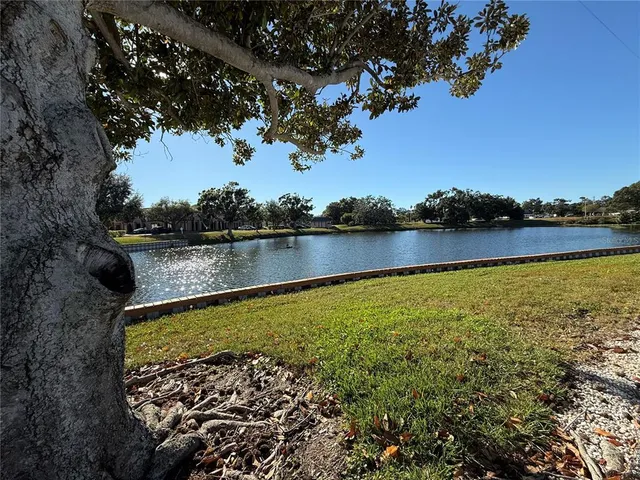 $1,375 | 8454 111th Street North, Unit 205, Seminole, FL 33772