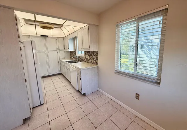 $1,250 | 8454 111th Street North, Unit 205, Seminole, FL 33772