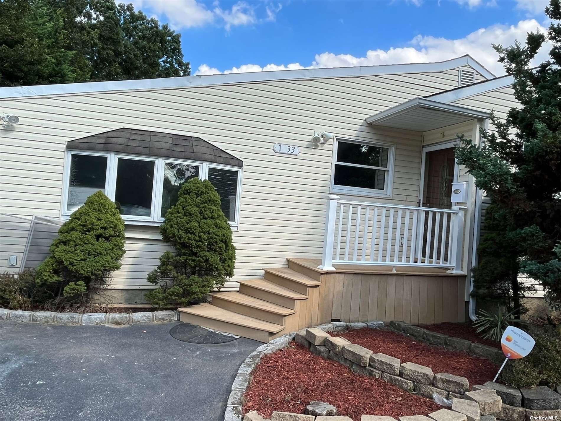 1233 Howells Road Bay Shore, NY 11706 - Photo 1 of 1 Gallery Image 1