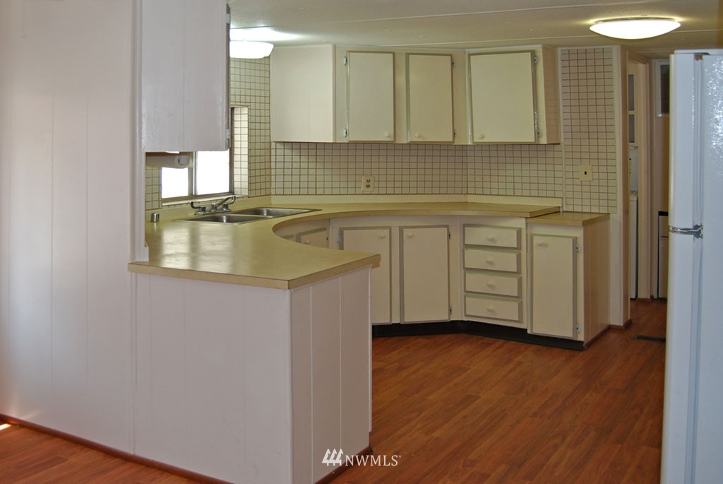 27262 Webster Road East, Unit 27332 Graham, WA 98338 - Photo 14 of 25
