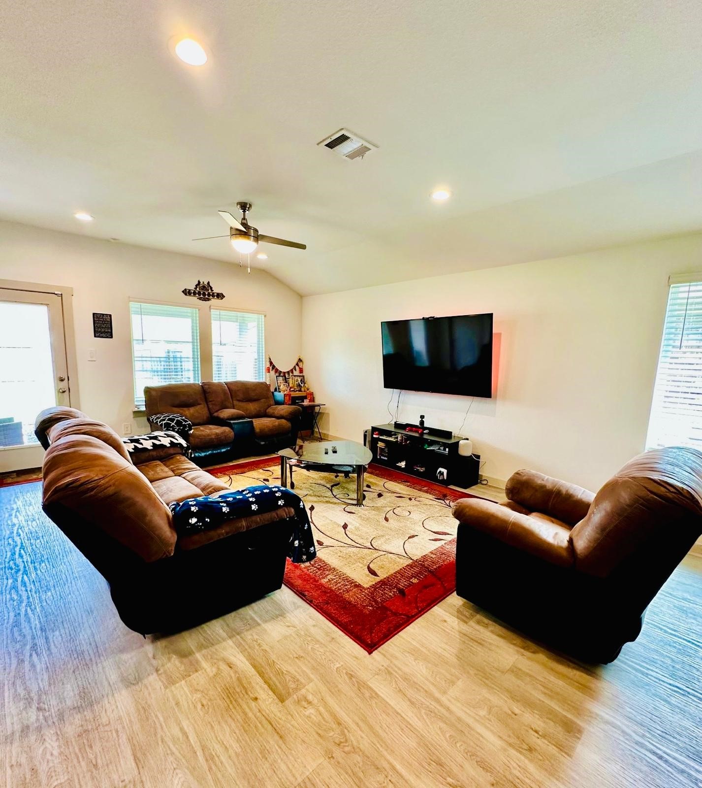 315 John House Lane Rosharon, TX 77583 - Photo 9 of 27