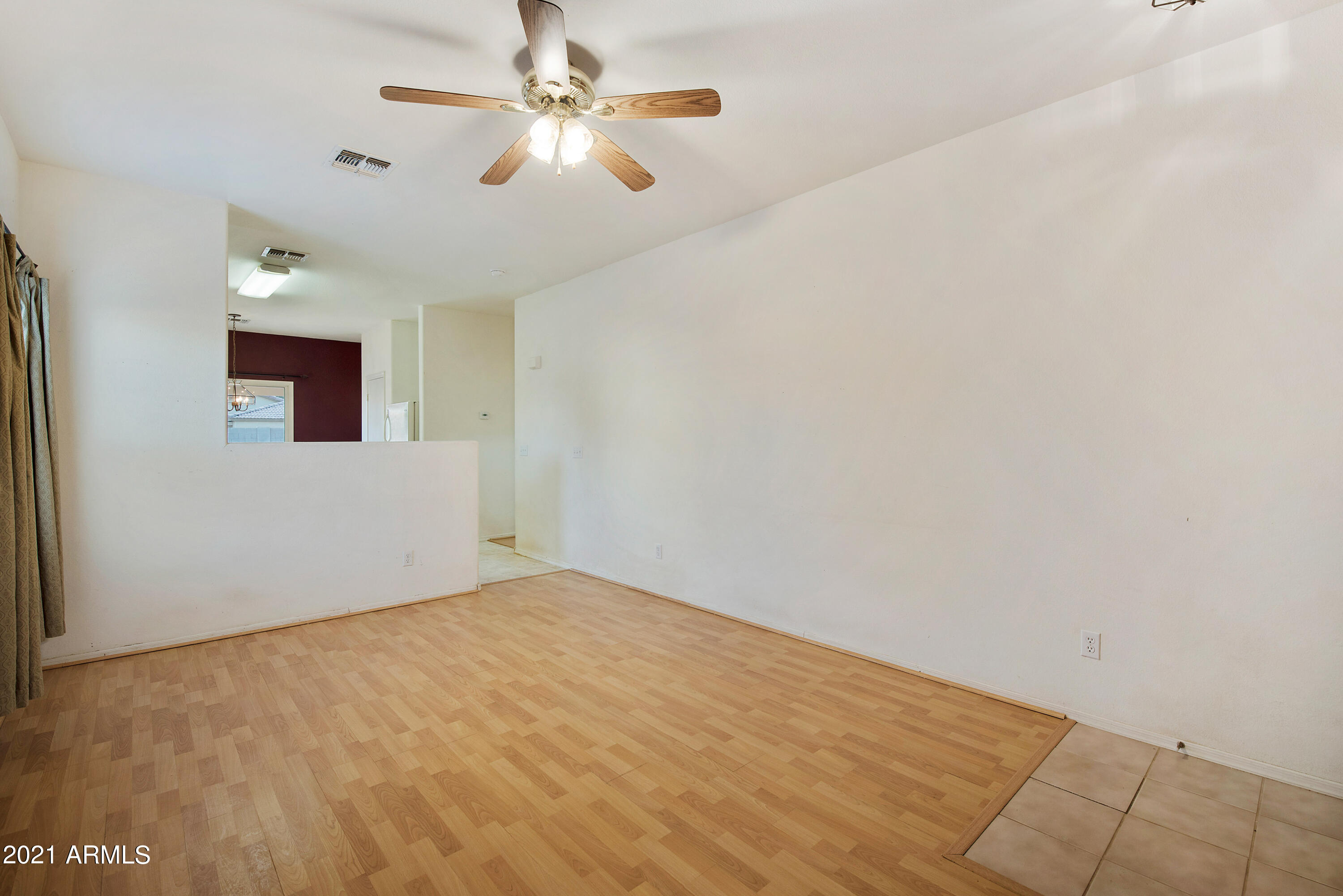 13179 West Redfield Road Surprise, AZ 85379 - Photo 11 of 27 _DSC9406