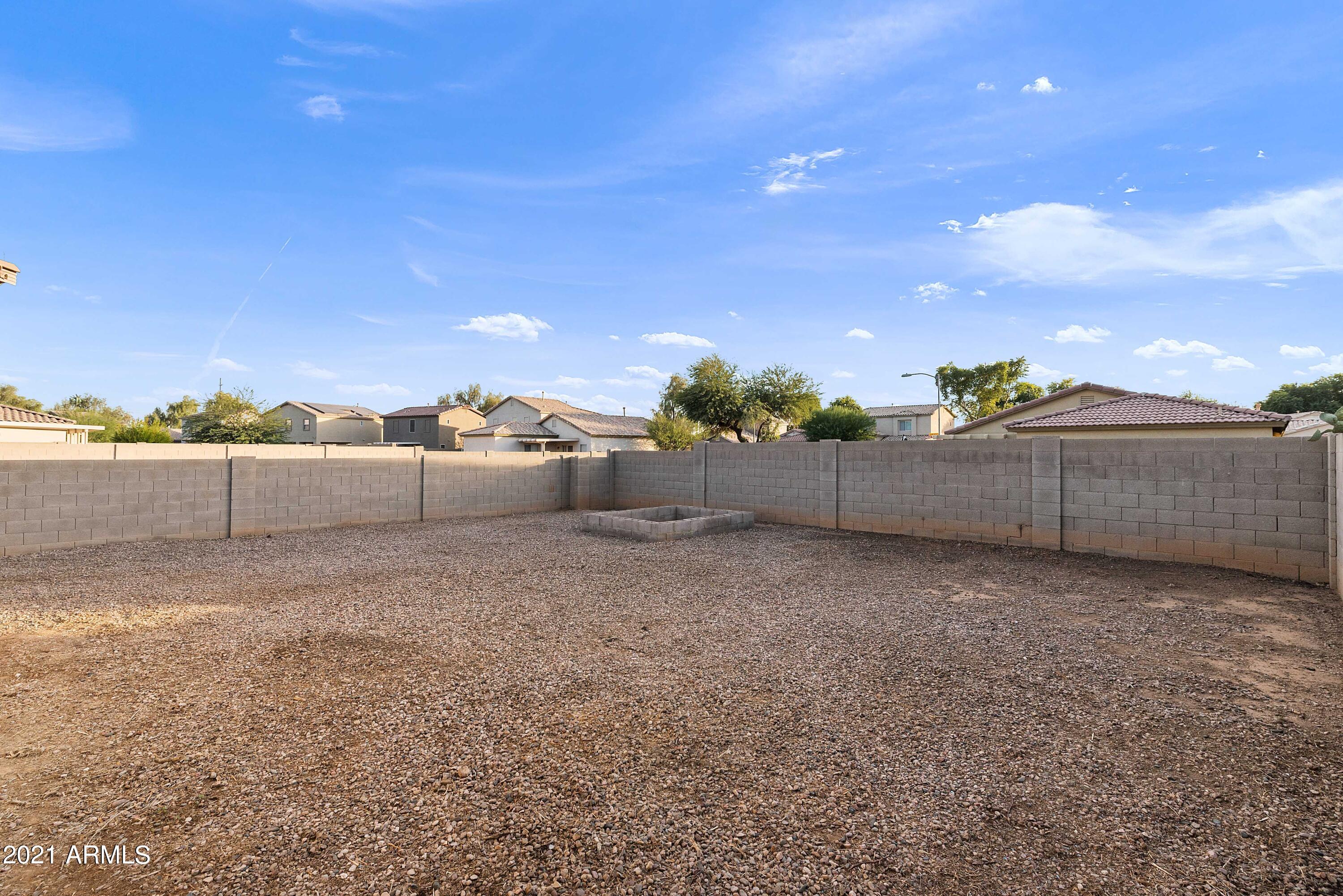 13179 West Redfield Road Surprise, AZ 85379 - Photo 27 of 27 _DSC9400