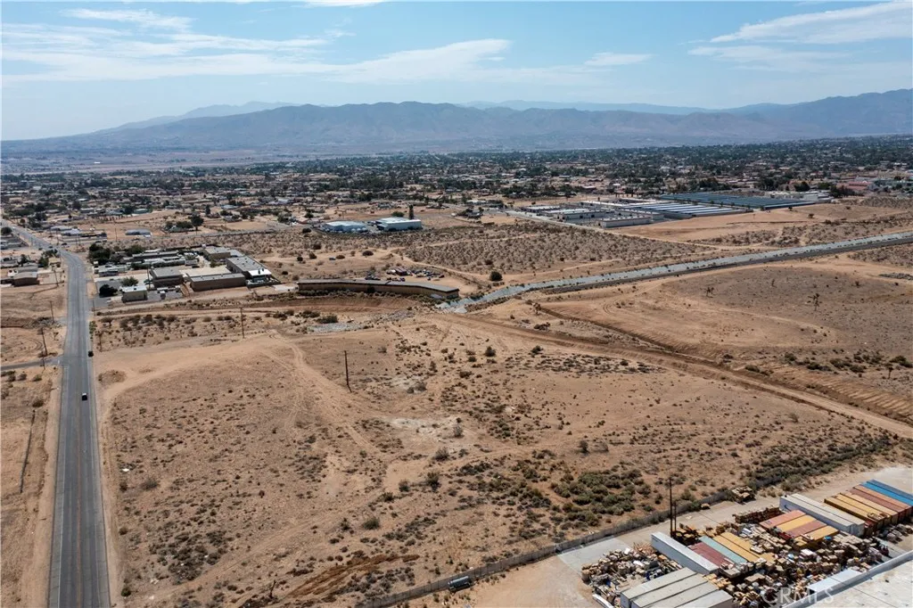 0 Lemon Hesperia, CA 92345 - Photo 14 of 22 an aerial view of a beach