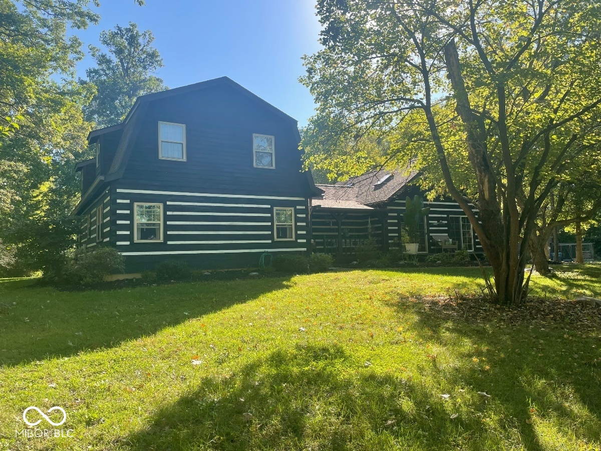 5239 Five Points Road Indianapolis, IN 46239 - Photo 2 of 23