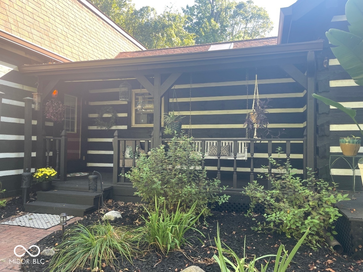 5239 Five Points Road Indianapolis, IN 46239 - Photo 3 of 23