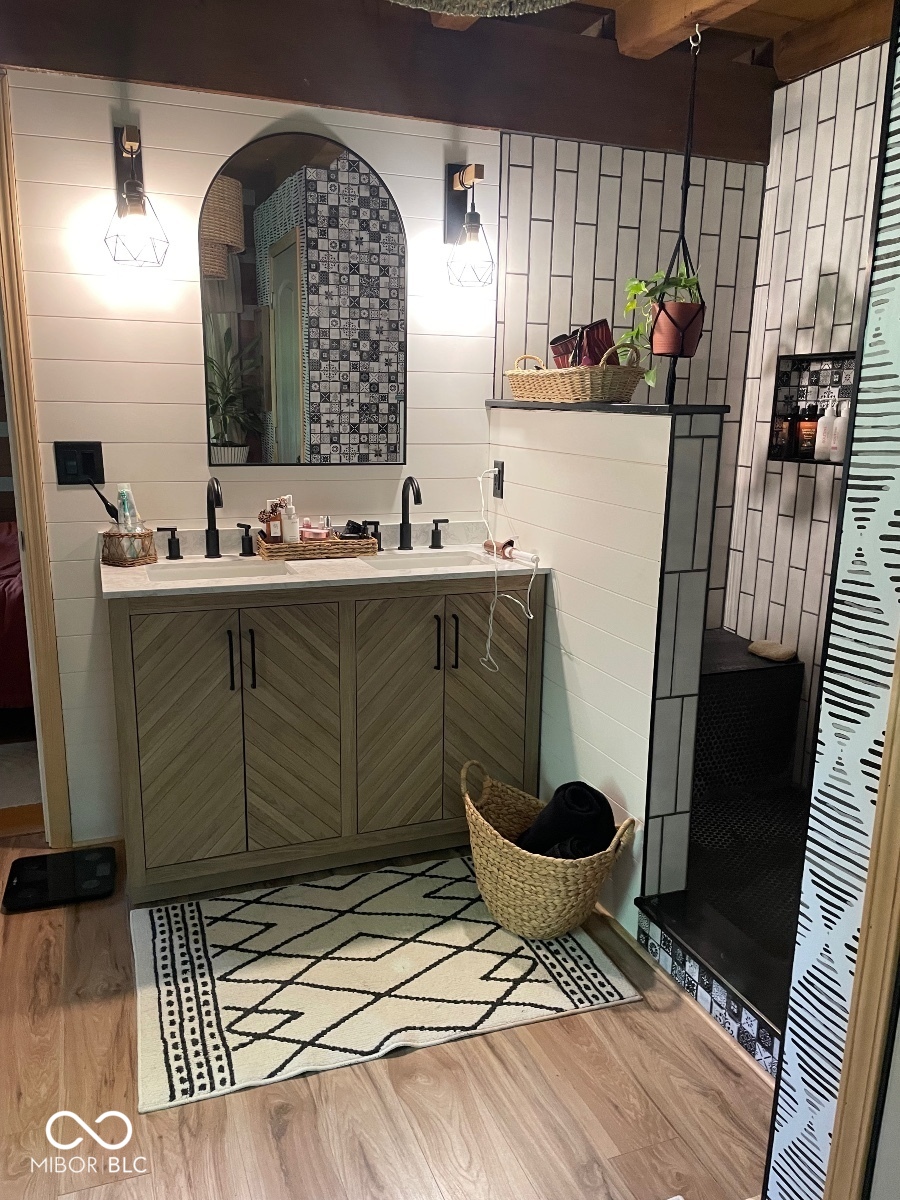 5239 Five Points Road Indianapolis, IN 46239 - Photo 9 of 23