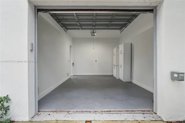 $3,300 | 5734 Buchanan Street, Unit B, Hollywood, FL 33021