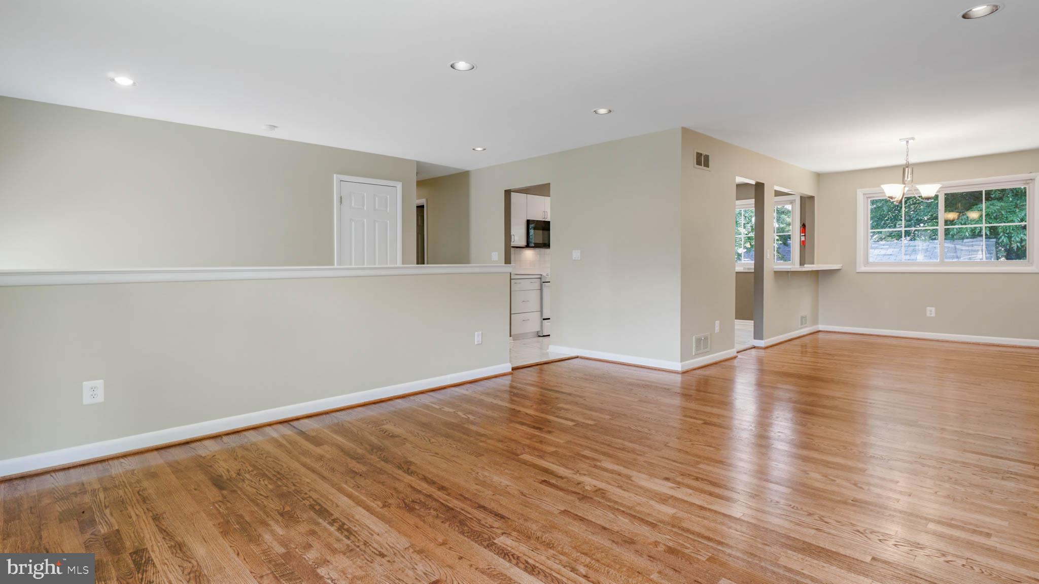 2205 Coleridge Drive Silver Spring, MD 20910 - Photo 3 of 24 Living Room