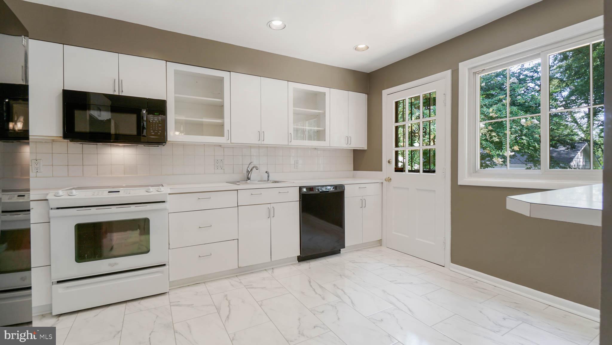 2205 Coleridge Drive Silver Spring, MD 20910 - Photo 7 of 24 Kitchen
