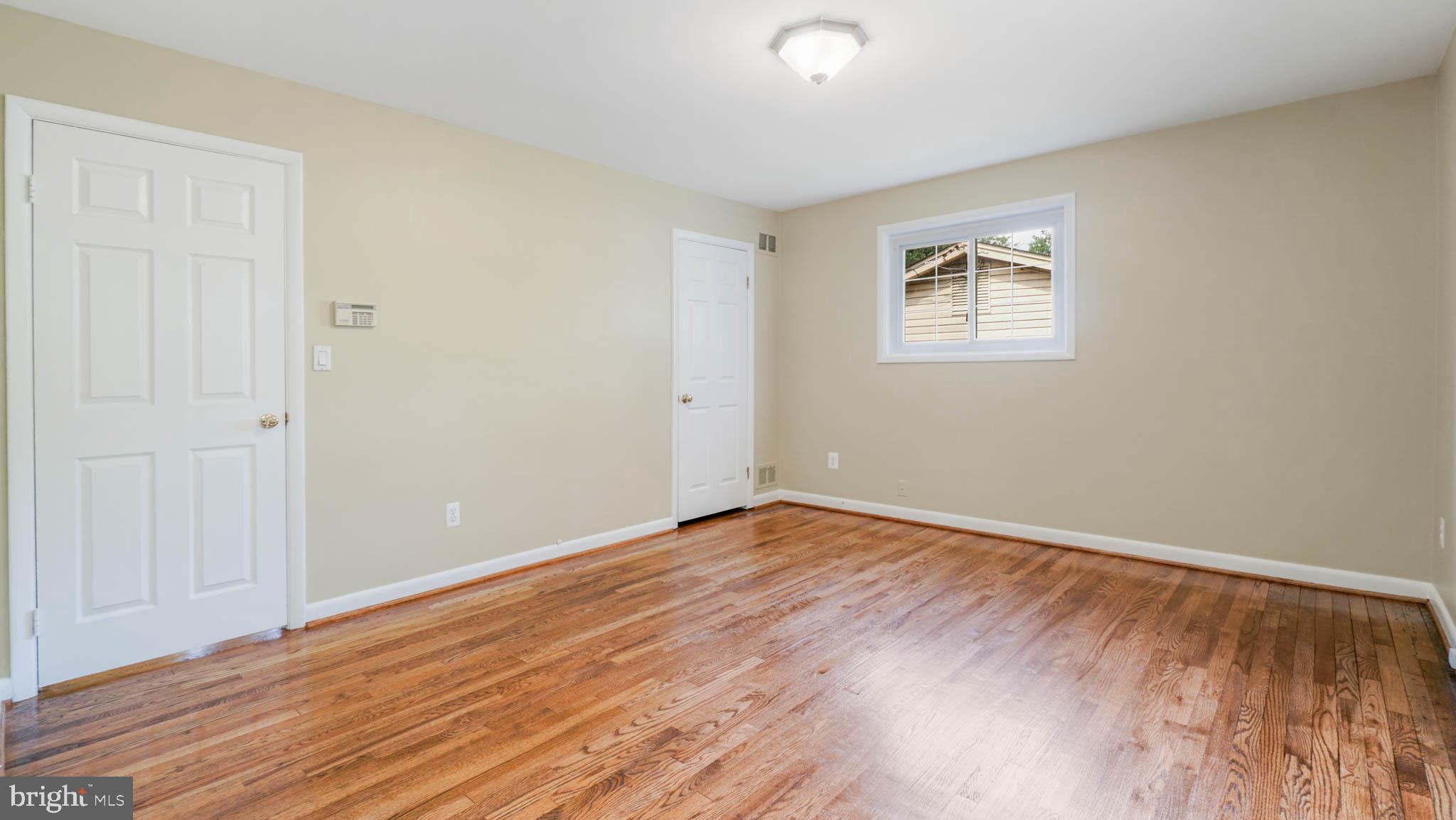2205 Coleridge Drive Silver Spring, MD 20910 - Photo 9 of 24 Owners Suite