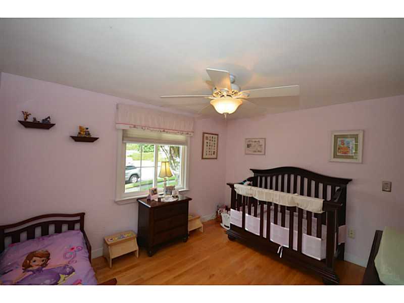 4 Rainbow Road Cranston, RI 02920 - Photo 14 of 23 Bedroom.