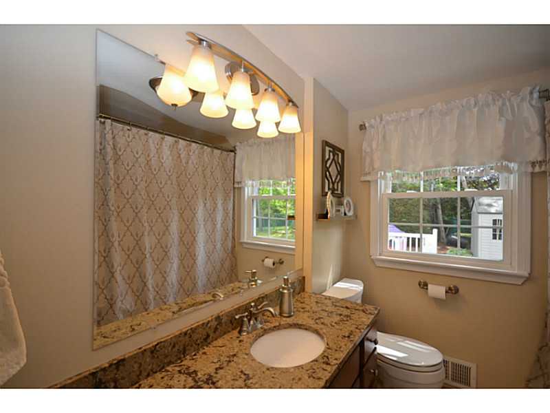 4 Rainbow Road Cranston, RI 02920 - Photo 10 of 23 Bathroom.