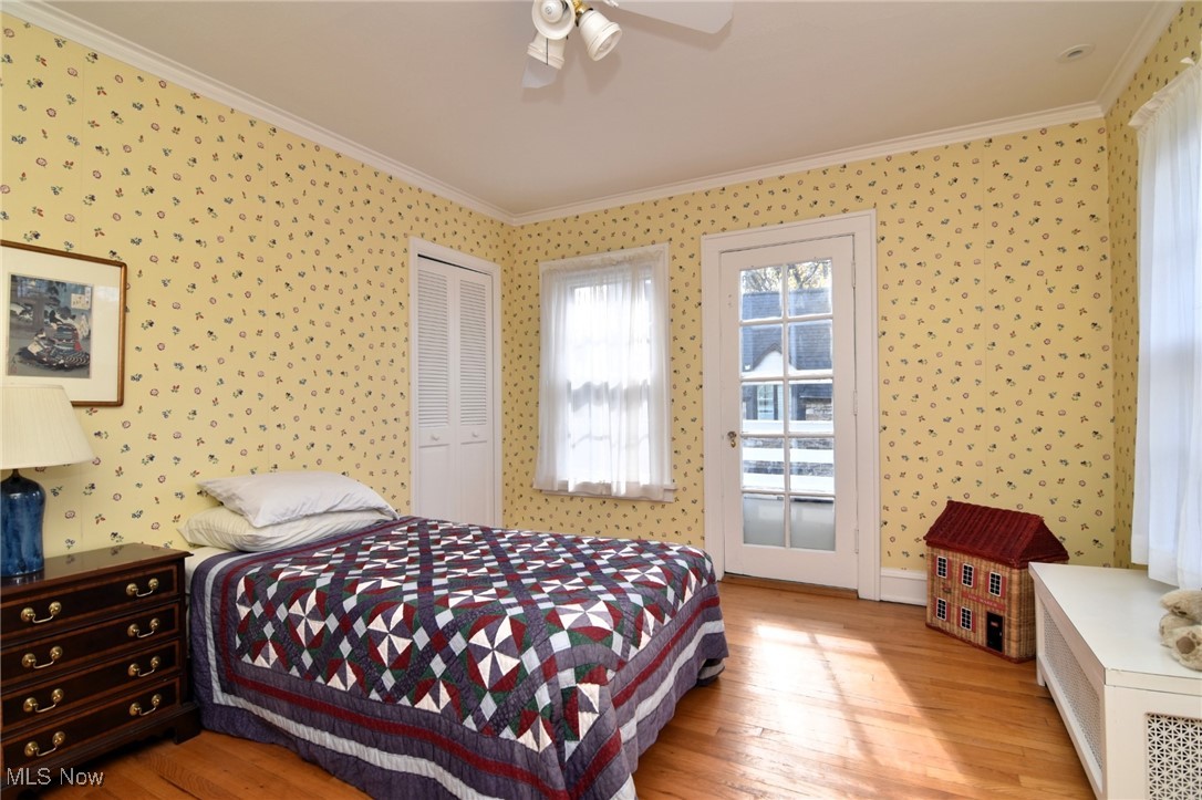 2887 Kingsley Road Shaker Heights, OH 44122 - Photo 24 of 40 Bedroom 3 is a corner room, light and bright