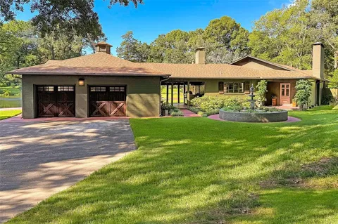 a view of outdoor space