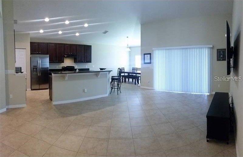 10525 Cabbage Tree Loop Orlando, FL 32825 - Photo 3 of 14