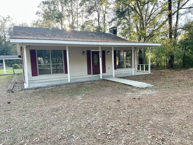 $234,900 | 628 Telly Road, Picayune, MS 39466