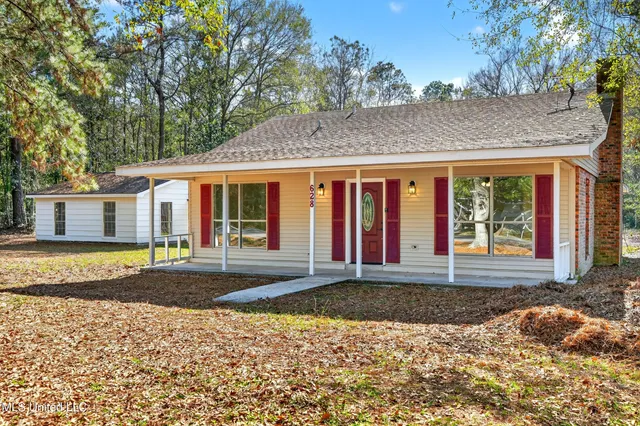 $234,900 | 628 Telly Road, Picayune, MS 39466