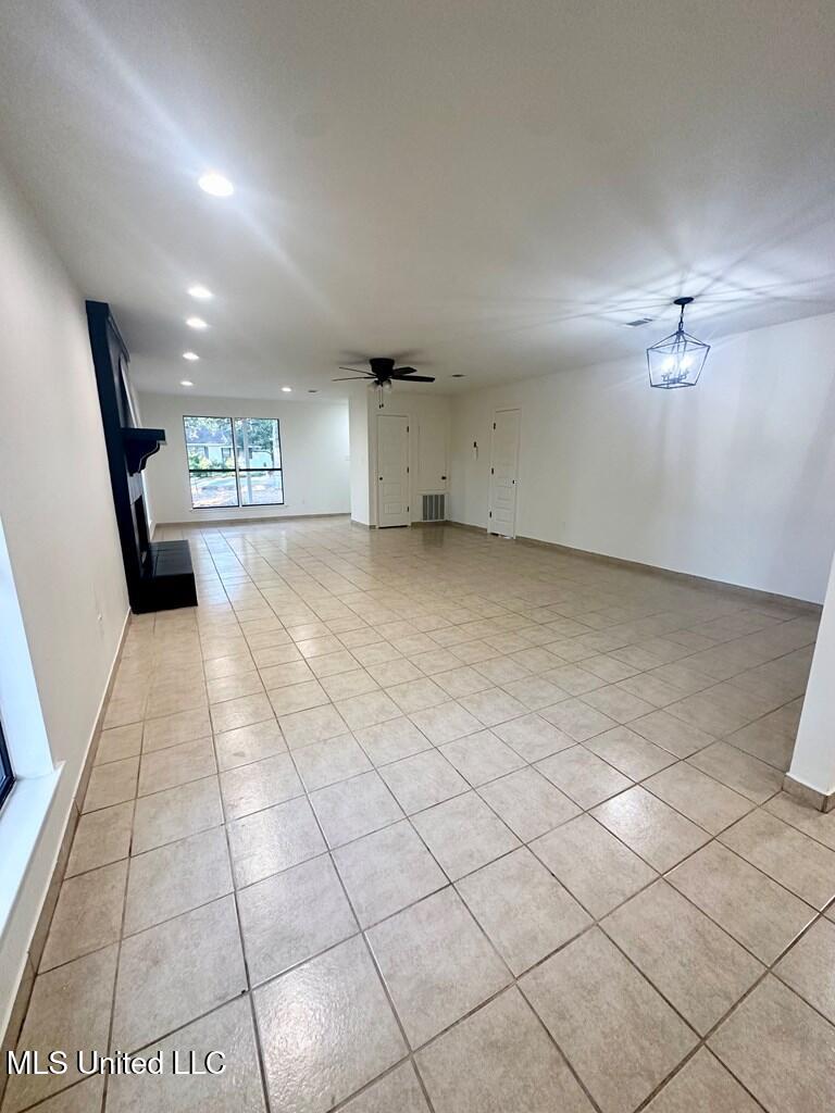 628 Telly Road Picayune, MS 39466 - Photo 4 of 15 IMG_4879