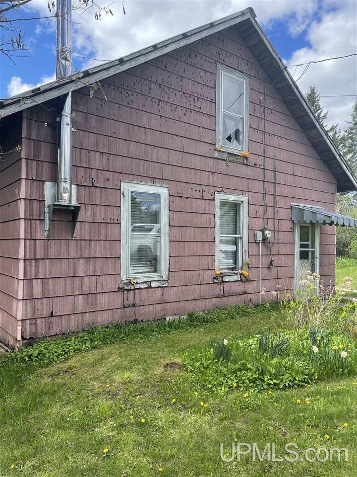 N19598 Swede Road Perronville, MI 49873 - Photo 10 of 59