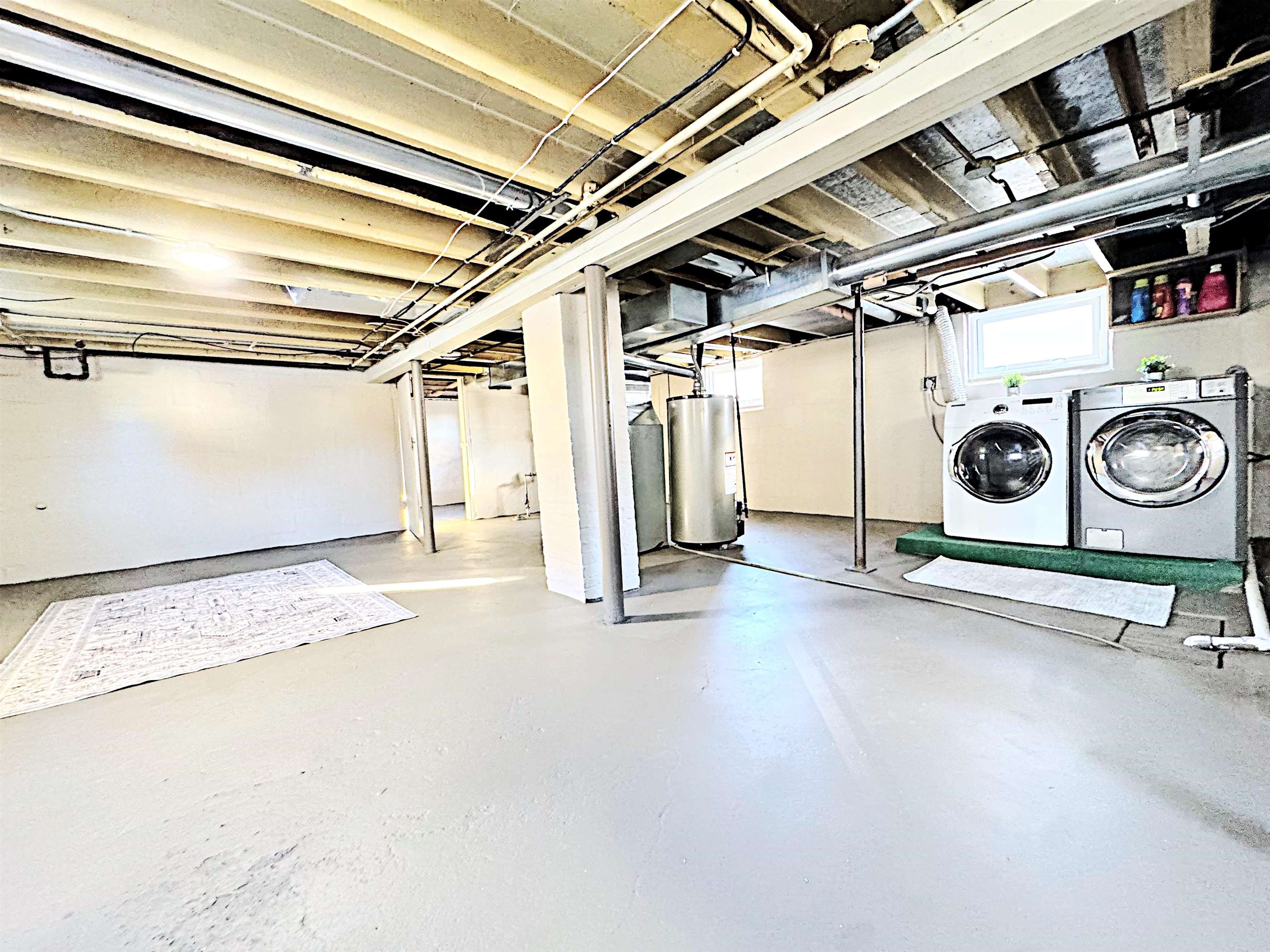 1633 Burdick Street Oshkosh, WI 54901 - Photo 15 of 21