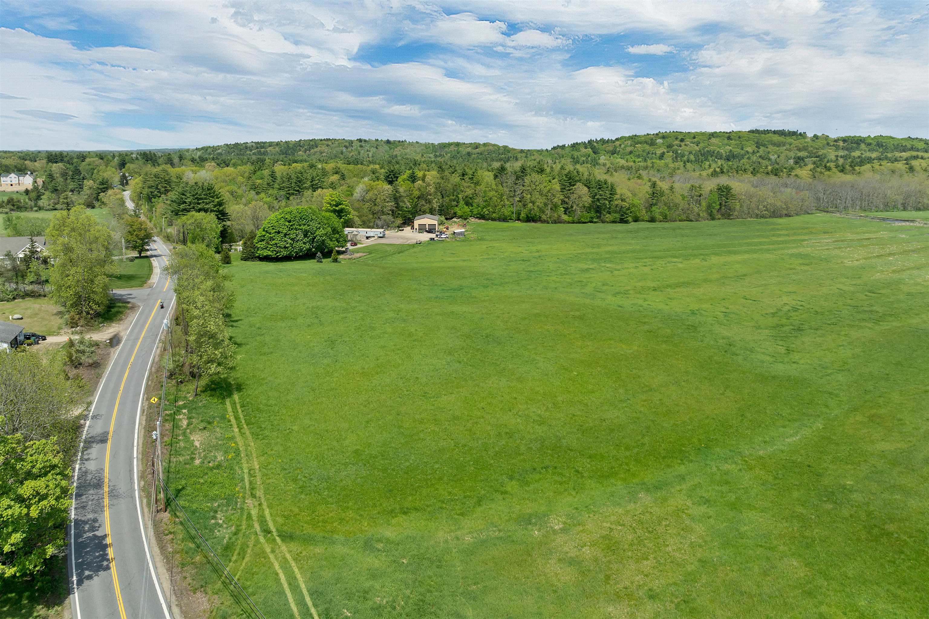90 N Road East Kingston, NH 03827 - Photo 5 of 10