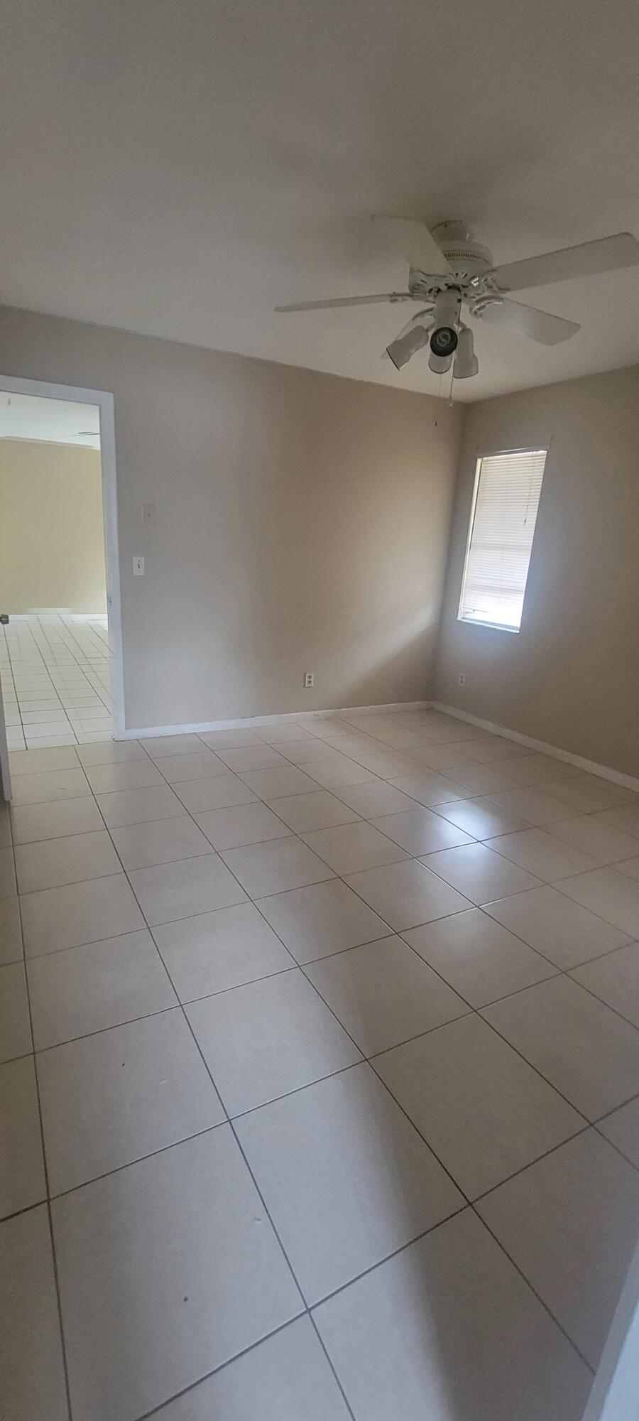 5926-5934 Taft Street Hollywood, FL 33021 - Photo 5 of 13 a view of an empty room