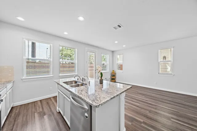 $2,300 | 9913 Brickhouse Drive, Houston, TX 77080