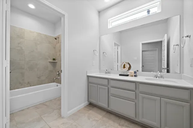 $2,300 | 9913 Brickhouse Drive, Houston, TX 77080