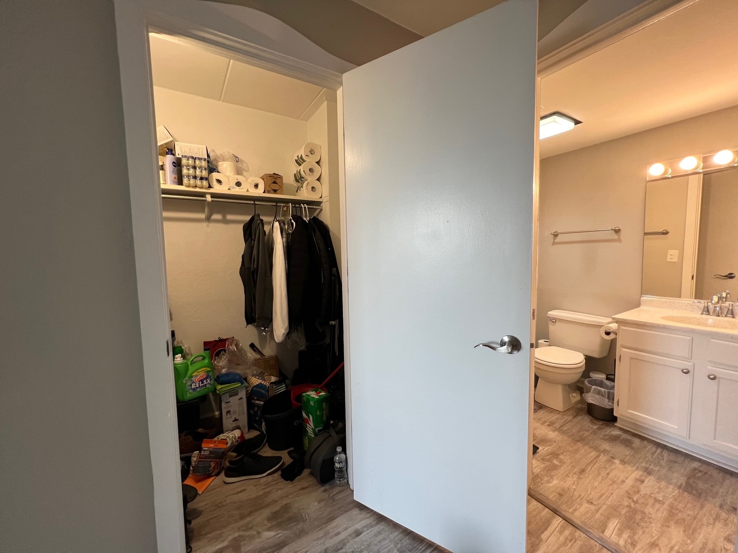 1 Renaissance Place, Unit 719 Palatine, IL 60067 - Photo 23 of 34 a bathroom with a sink a toilet and a mirror