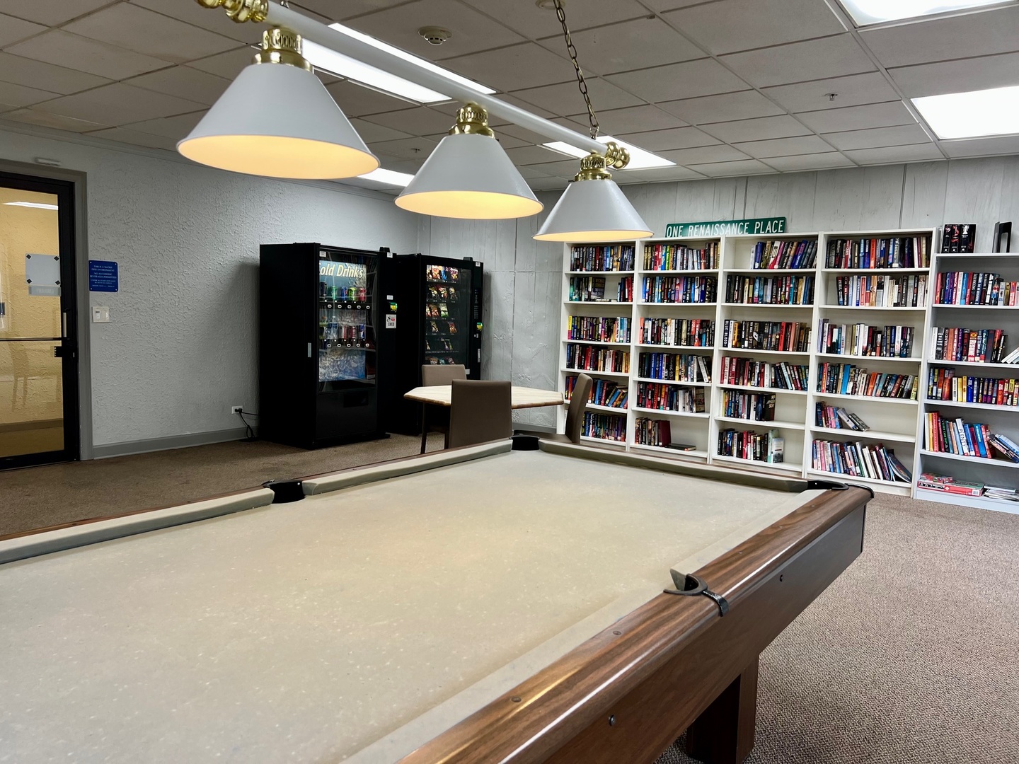 1 Renaissance Place, Unit 719 Palatine, IL 60067 - Photo 29 of 34