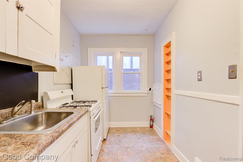 492 Withington Street, Unit 3 Ferndale, MI 48220 - Photo 8 of 30