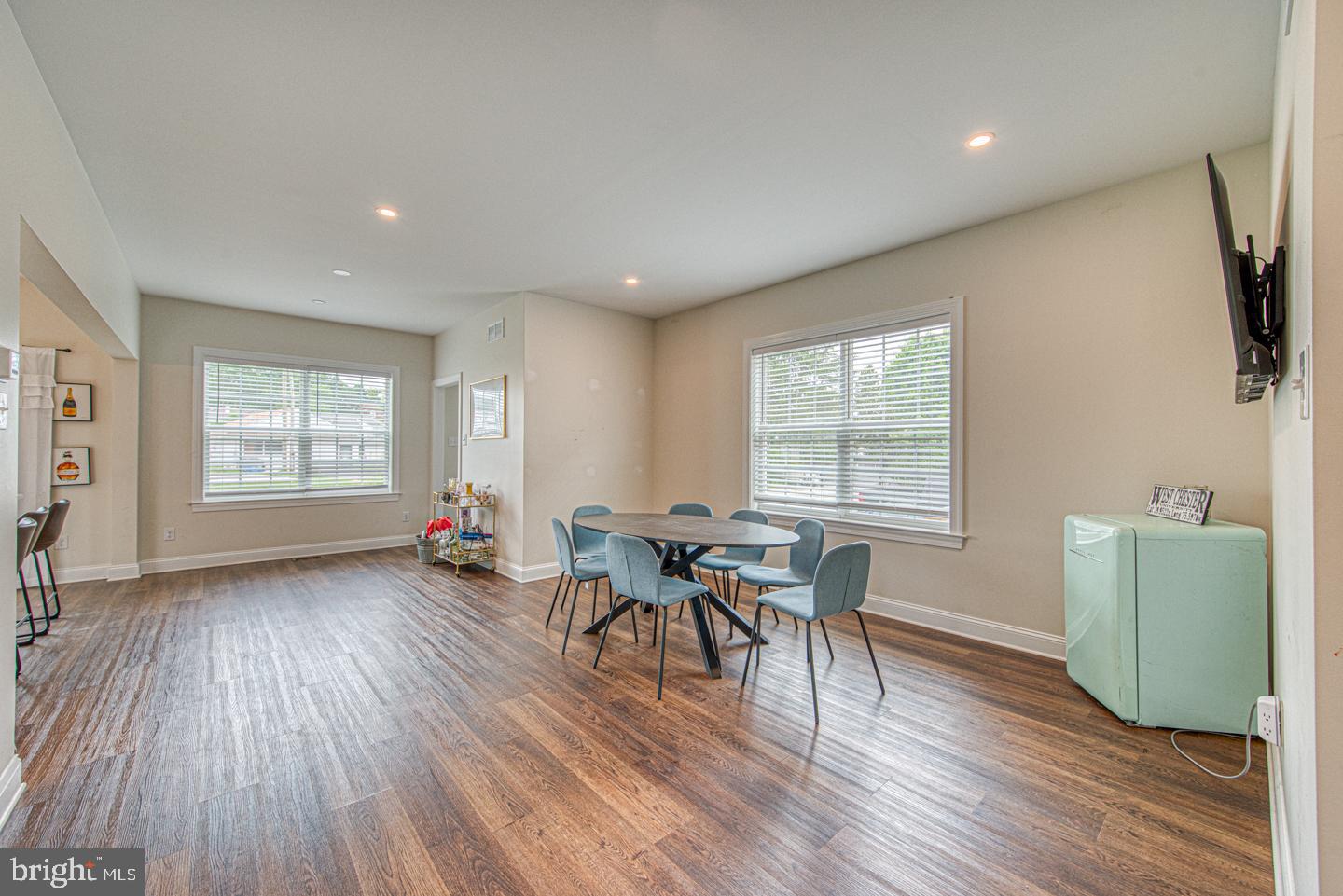 2 Harvey Road Wallingford, PA 19086 - Photo 10 of 38