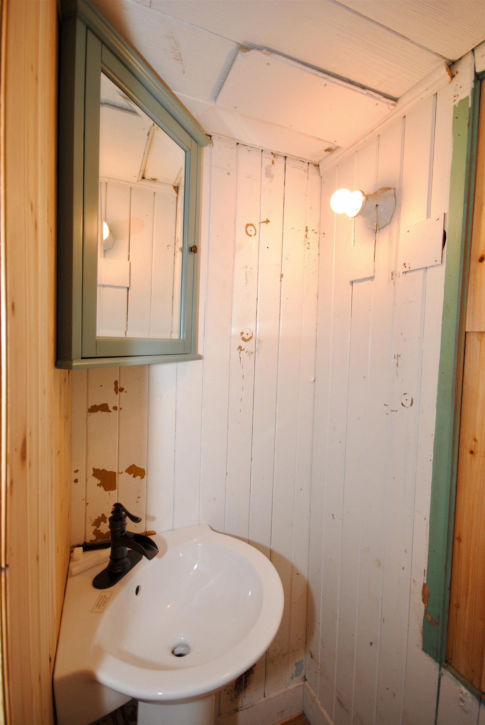 401 Hickory Road Woodford, VT 05201 - Photo 9 of 21 Gallery Image 9