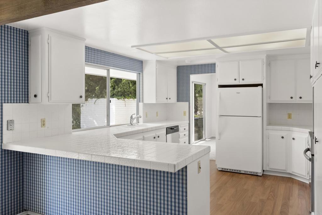 16138 Via Madera Circa West Rancho Santa Fe, CA 92091 - Photo 14 of 44