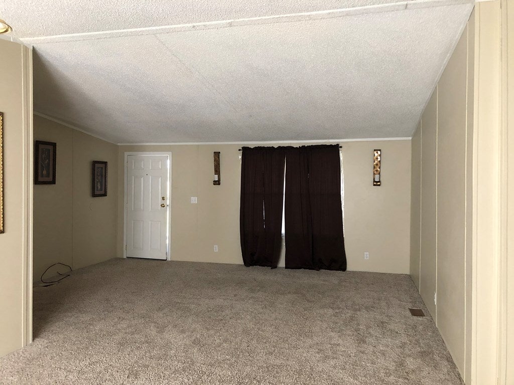 1203 Callis Road South Hill, VA 23970 - Photo 10 of 15 Gallery Image 10