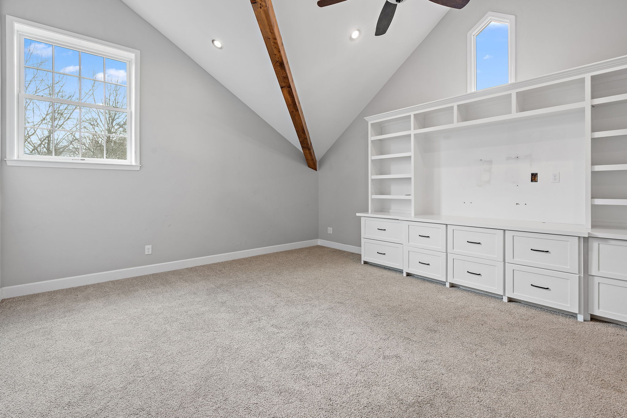 6916 Sunderland Circle Nashville, TN 37221 - Photo 19 of 43 an empty room with windows