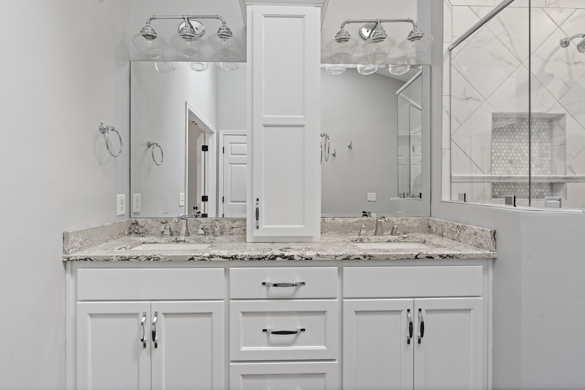 6916 Sunderland Circle Nashville, TN 37221 - Photo 32 of 43 a bathroom with a granite countertop sink and a mirror