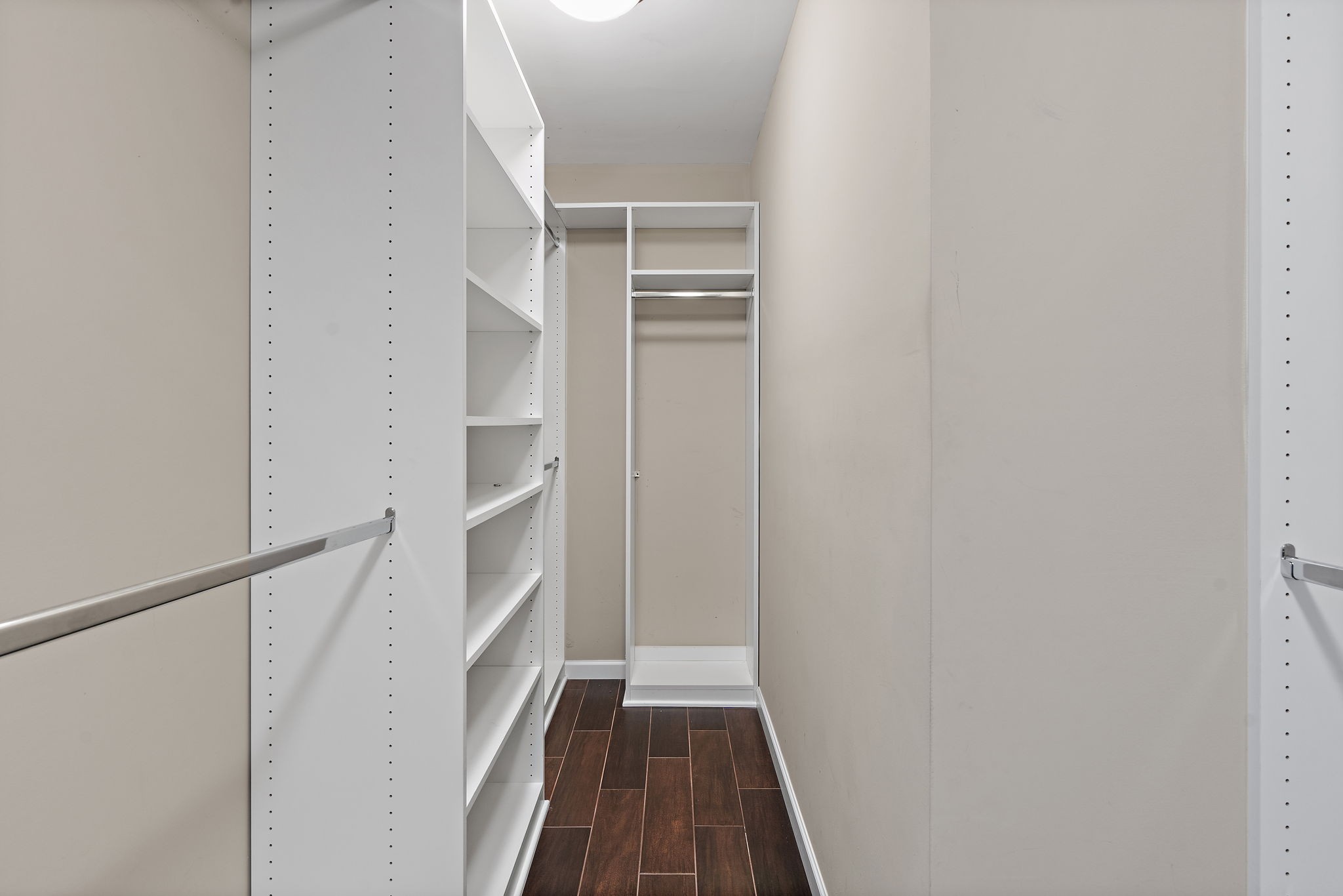 6916 Sunderland Circle Nashville, TN 37221 - Photo 35 of 43 a view of walk in closet