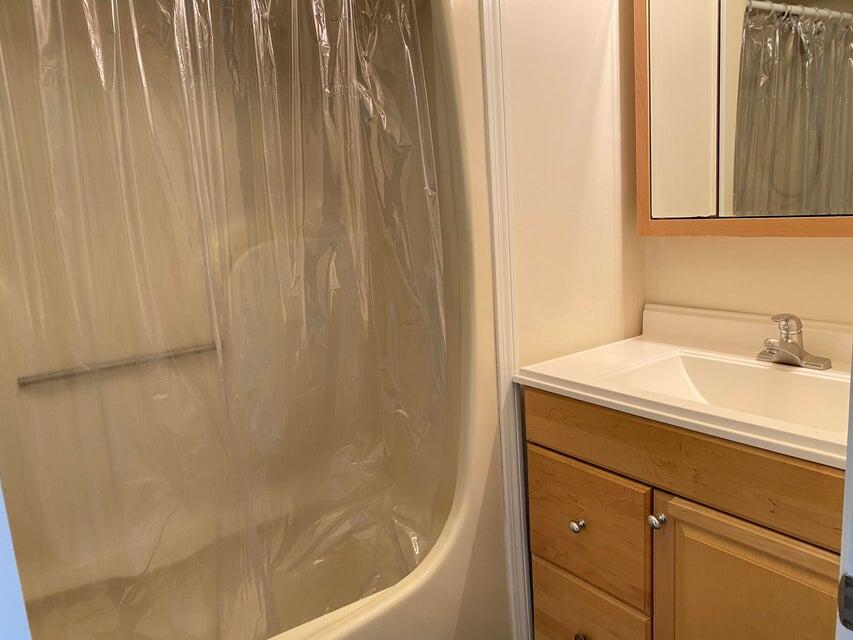 26 Bettys Pond Road, Unit 9 Hyannis, MA 02601 - Photo 21 of 25 24 Bettys Pond 21